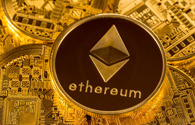 Điểm khác nhau giữa Ethereum và Bitcoin